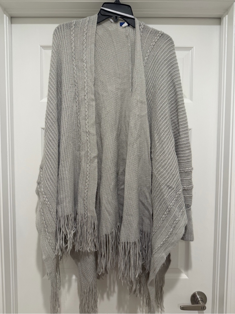 Apt. 9 Light Gray Knit Fringe Sleeved Cardigan